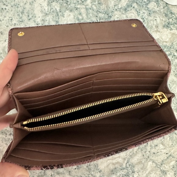 ✨ Vintage Miu Miu Pink Python Wallet - Picture 7 of 7